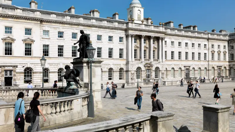 King's College London